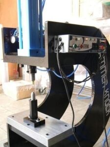 Hydro Pneumatic Press - With Different C Frame-image